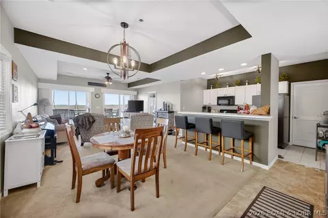 72 Palisades Lakeview Dr #3A, Lake Ozark, MO 65049