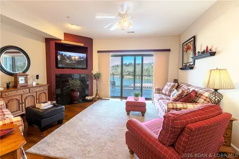 562 Hyd A Way Rd #3F, Camdenton, MO 65020
