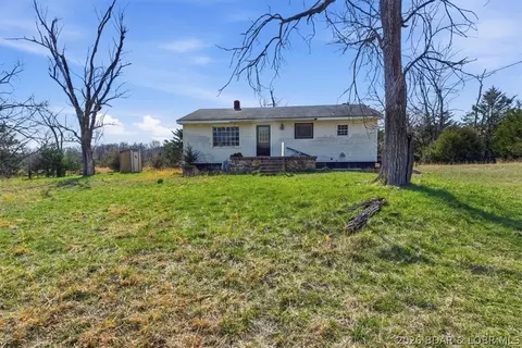 40773 Waisner Ave, Edwards, MO 65326