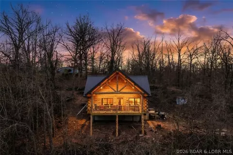 2809 Pine Cove Rd, Edwards, MO 65326