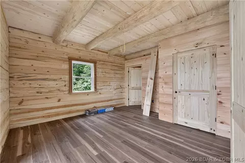 Bedroom - 2809 Pine Cove Rd, Edwards, MO 65326 photo 1 of 3