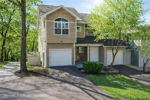 34 Walnut Rd, Lake Ozark, MO 65049
