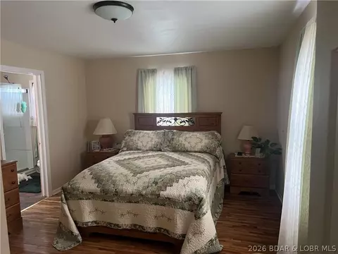 Bedroom - 424 W Washington, Versailles, MO 65084 photo 1 of 2