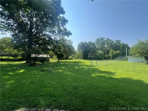 Exterior - 424 W Washington, Versailles, MO 65084 photo 22 of 27