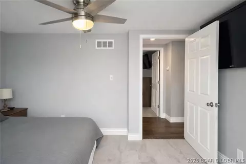 Bedroom - 1522 Duncan Dr, Edwards, MO 65326 photo 2 of 4