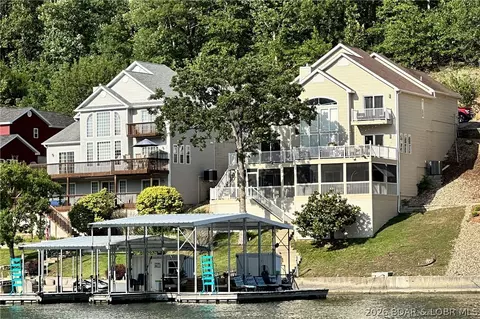 275 Cimmaron Bay Cir, Sunrise Beach, MO 65079