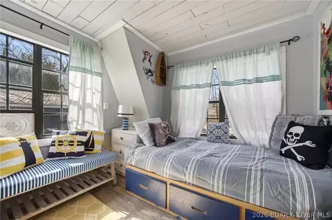 Bedroom - 242 Irontown Cir, Roach, MO 65787 photo 5 of 6