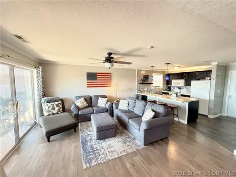 2500 Bay Point Ln #625, Osage Beach, MO 65065
