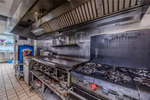 Kitchen - 33023 Hwy 7, Edwards, MO 65326 photo 7 of 10