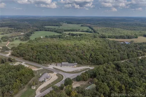 View/Area - 33023 Hwy 7, Edwards, MO 65326 photo 3 of 4