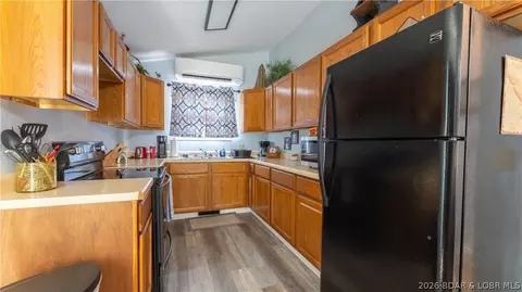Kitchen - 33023 Hwy 7, Edwards, MO 65326 photo 1 of 10