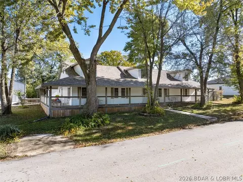 Exterior - 406 S Godfrey St, Eldon, MO 65026 photo 9 of 13