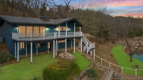 131 Frudeger Rd, Lake Ozark, MO 65049