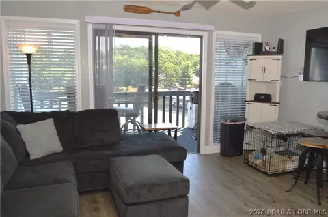 1442 Nichols Rd #B304, Osage Beach, MO 65065