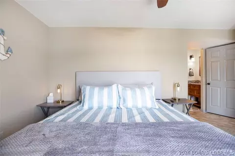 Bedroom - 472 Jupiter Rd, Camdenton, MO 65020 photo 12 of 13
