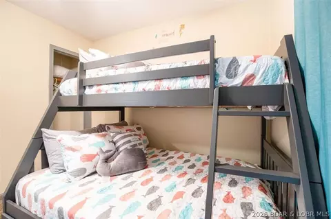 Bedroom - 472 Jupiter Rd, Camdenton, MO 65020 photo 10 of 13