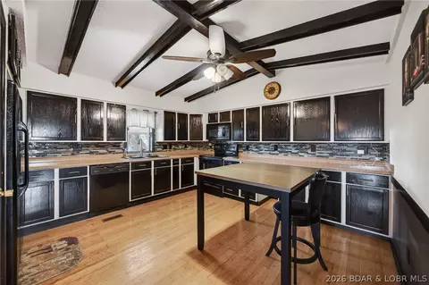 31 Pine St, Camdenton, MO 65020