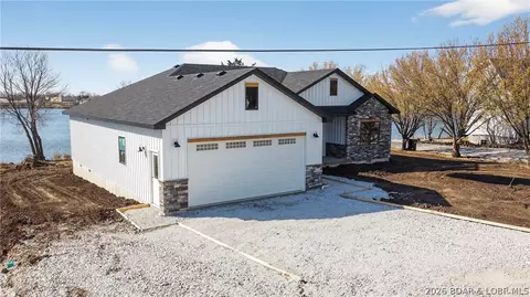 223 Crescent Dr, Lincoln, MO 65338