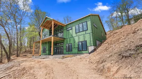 Exterior - 440 Pershing Dr, Camdenton, MO 65020 photo 3 of 16