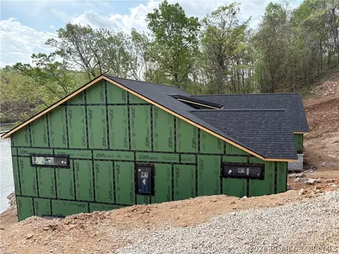 Exterior - 440 Pershing Dr, Camdenton, MO 65020 photo 7 of 16