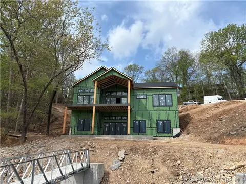 Exterior - 440 Pershing Dr, Camdenton, MO 65020 photo 1 of 16