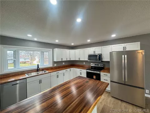 117 Dunwurkin, Gravois Mills, MO 65037