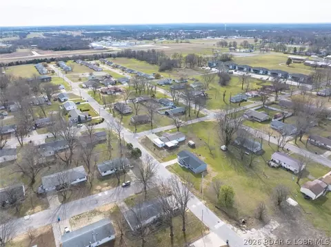 View/Area - 208 E Jemphrey St, Eldon, MO 65026 photo 6 of 10