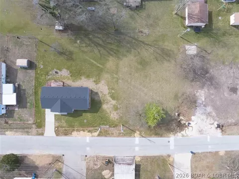 View/Area - 208 E Jemphrey St, Eldon, MO 65026 photo 2 of 10