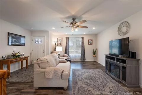 Other - 208 E Jemphrey St, Eldon, MO 65026 photo 2 of 9