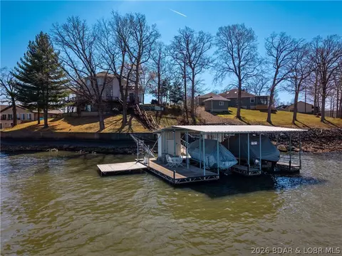 162 Christenson Dr, Climax Springs, MO 65324