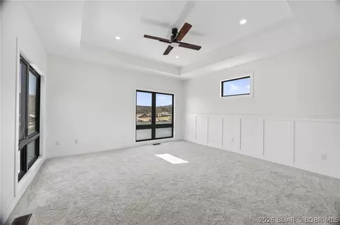 Bedroom - 573 Arrowridge Ln, Roach, MO 65787 photo 1 of 5