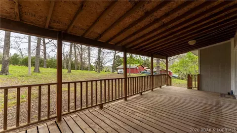 Exterior - 1318 Sagrada Rd, Edwards, MO 65326 photo 5 of 6