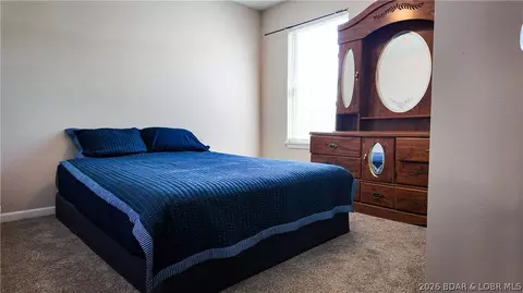 Bedroom - 31 Sunset Dr, Camdenton, MO 65020 photo 3 of 6