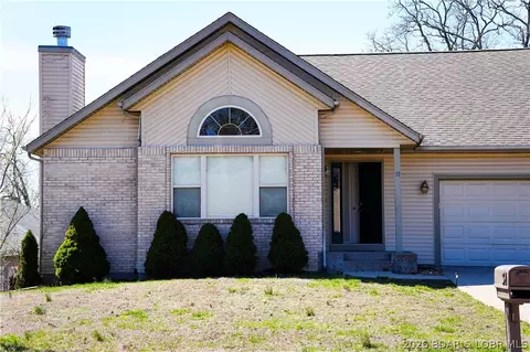 Exterior - 31 Sunset Dr, Camdenton, MO 65020 photo 3 of 6