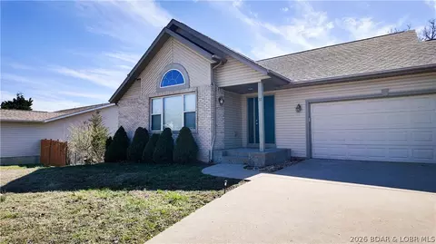 Exterior - 31 Sunset Dr, Camdenton, MO 65020 photo 5 of 6
