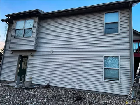 Exterior - 31 Sunset Dr, Camdenton, MO 65020 photo 4 of 6