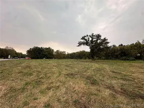 Wade Boulevard, Tipton, MO 65081 photo 4