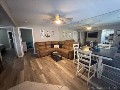 40 Lighthouse Lndg #BLDG 2-202, Lake Ozark, MO 65049