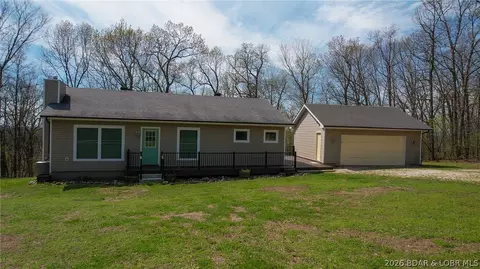 Exterior - 4 Kiefer Rd, Lake Ozark, MO 65049 photo 10 of 12