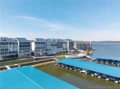 5450 Christopher Ln #231, Osage Beach, MO 65065