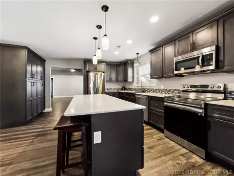 106 Leonard North St, Camdenton, MO 65020