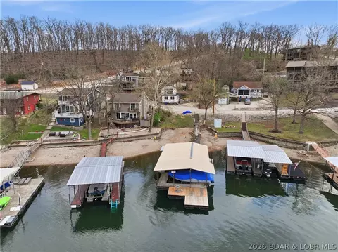 279 Spring Rd, Lake Ozark, MO 65049