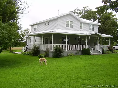 3521 S240th Rd, Louisburg, MO 65685
