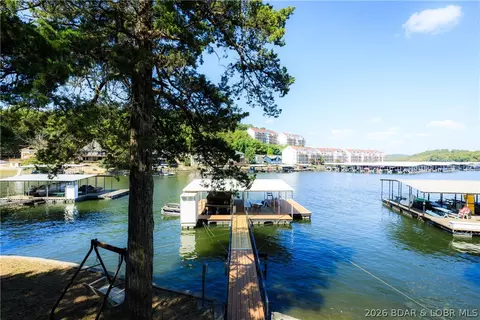 189 Wa Ha Ma Ct, Camdenton, MO 65020