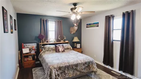 Bedroom - 421 W Bourbon St, Eldon, MO 65026 photo 4 of 4