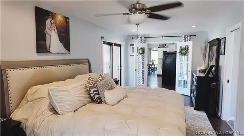 Bedroom - 421 W Bourbon St, Eldon, MO 65026 photo 2 of 4