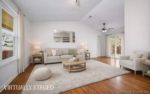 46 Cottage Ct, Camdenton, MO 65020