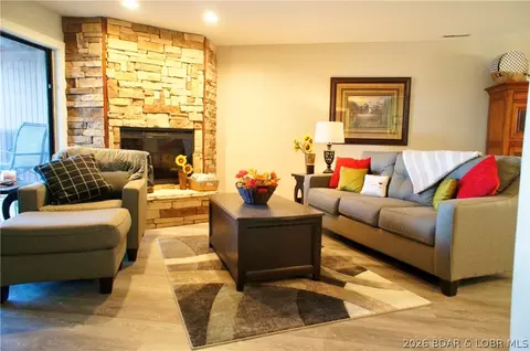 5940 Baydy Peak Rd #112, Osage Beach, MO 65065