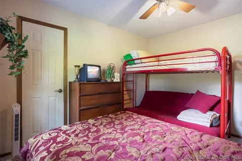Bedroom - 1150 Georgene Rd, Camdenton, MO 65020 photo 5 of 5
