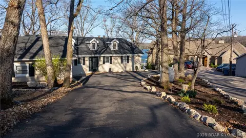 Exterior - 2185 Valley Rd, Osage Beach, MO 65065 photo 8 of 13